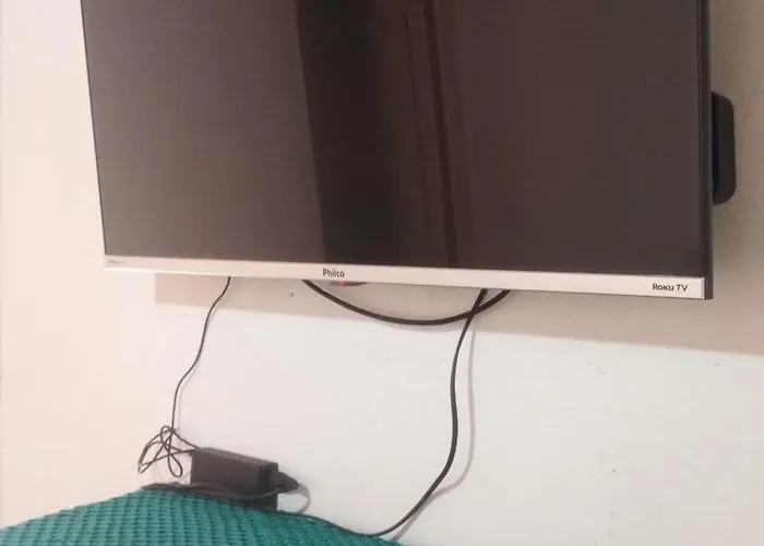 Suíte bem localizada.
