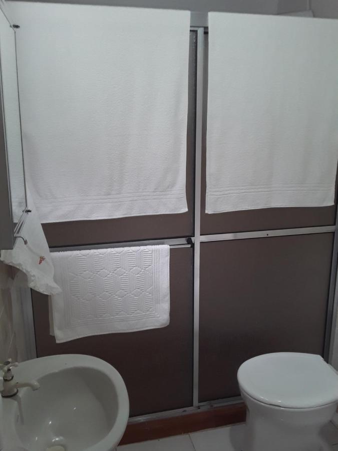Bem Localizada. Quarto em Acomodações Particulares Campos do Jordão